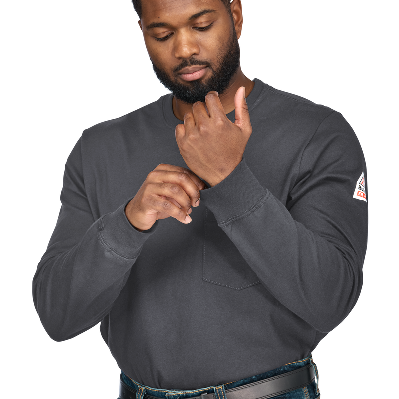 Men's FR Long Sleeve T-Shirt image number 10