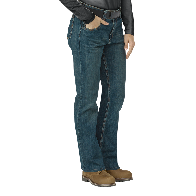 Women's Curvy Fit Jean with Stretch image number 3