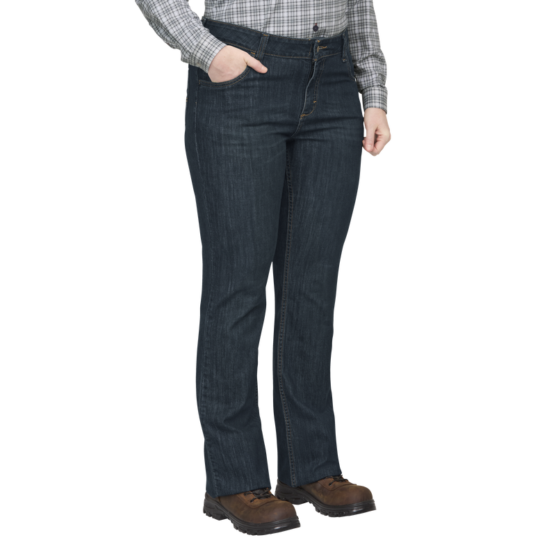 Women's Straight Fit Jean with Stretch image number 3