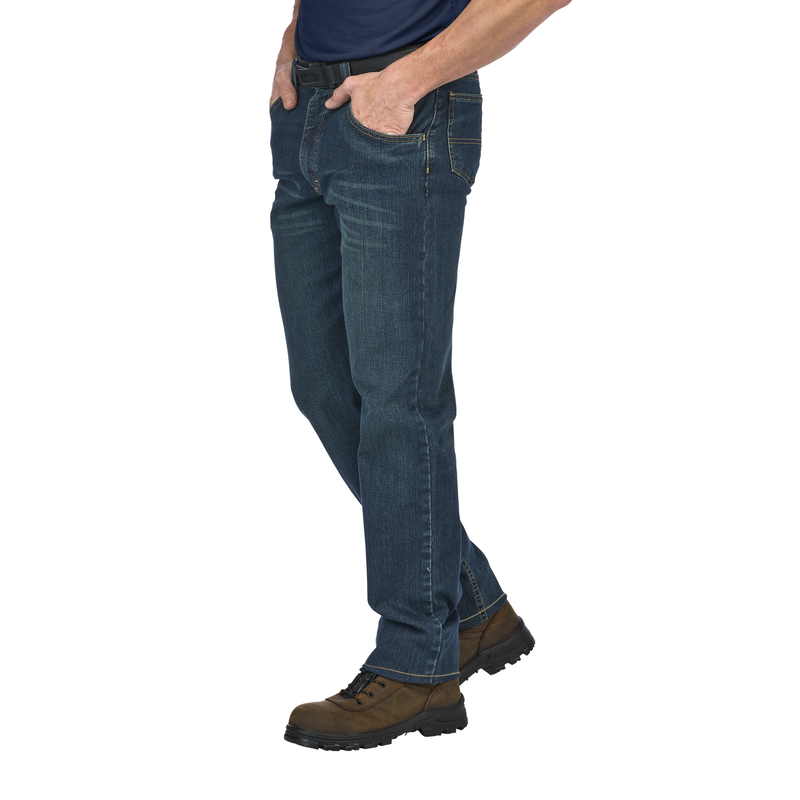 Men's Straight Fit Jean with Stretch image number 2