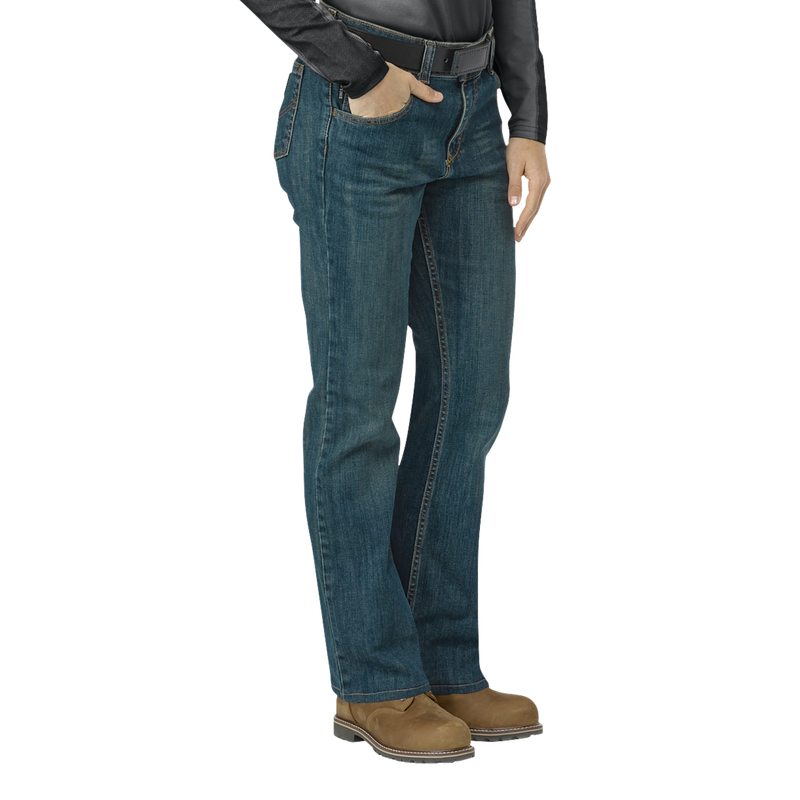 Women's Curvy Fit Jean with Stretch image number 3
