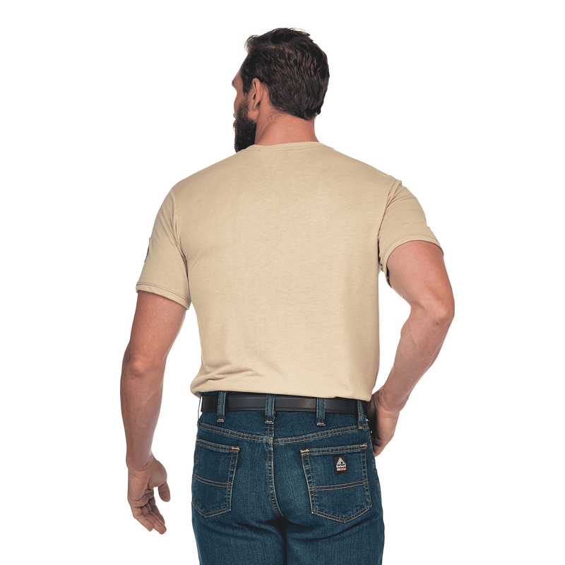 Men's Lightweight FR Short Sleeve T-Shirt image number 1