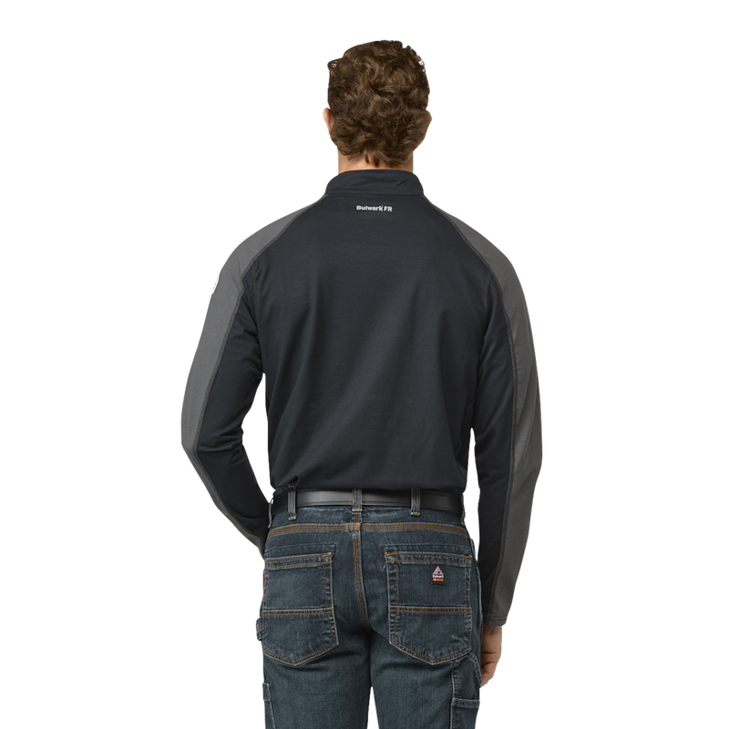 Men's 1/4 Zip Flex Knit image number 1