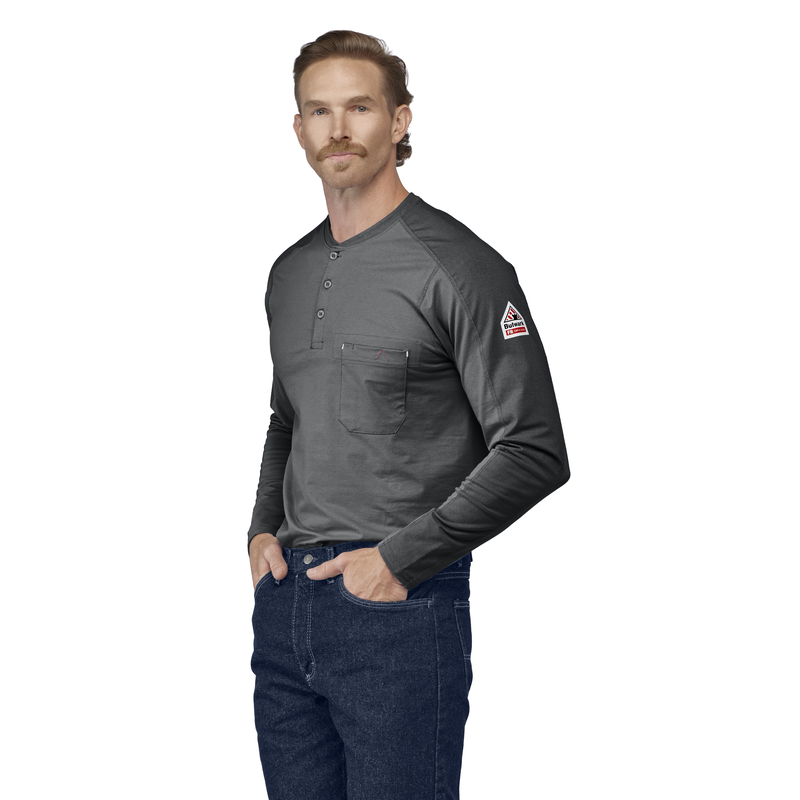 Men's Flex Knit Henley image number 2