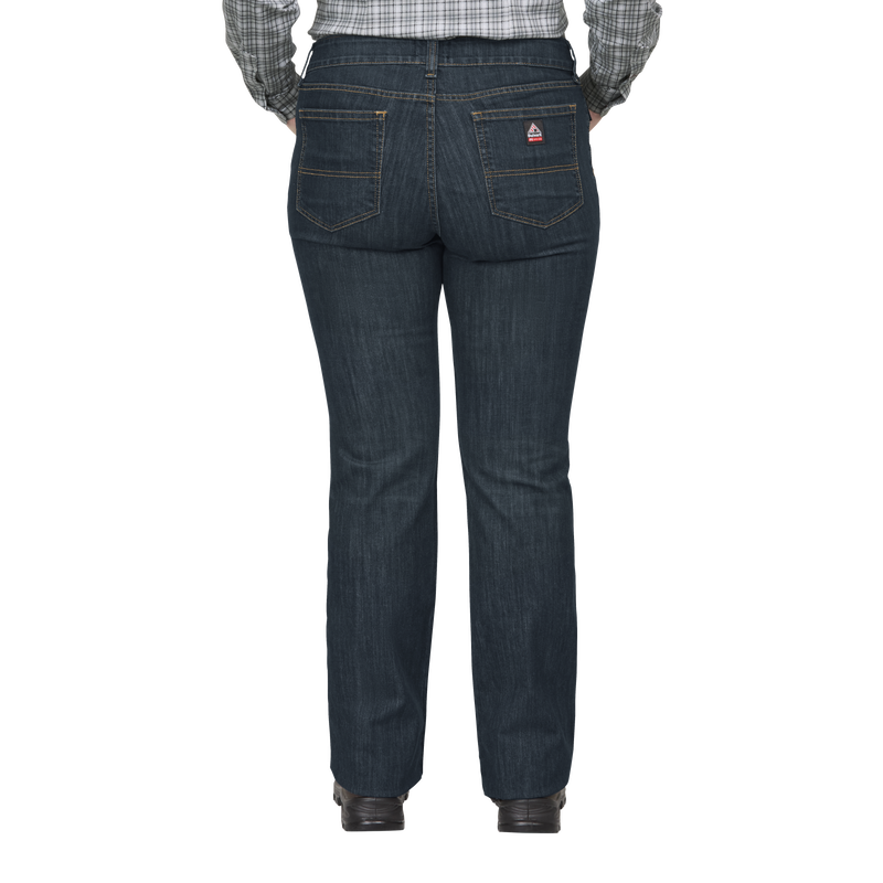 Women's Straight Fit Jean with Stretch image number 1