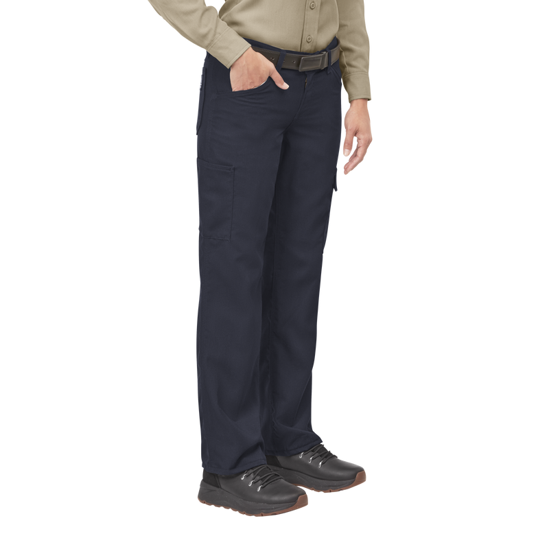 iQ Series Women's Lightweight Comfort Pant image number 3
