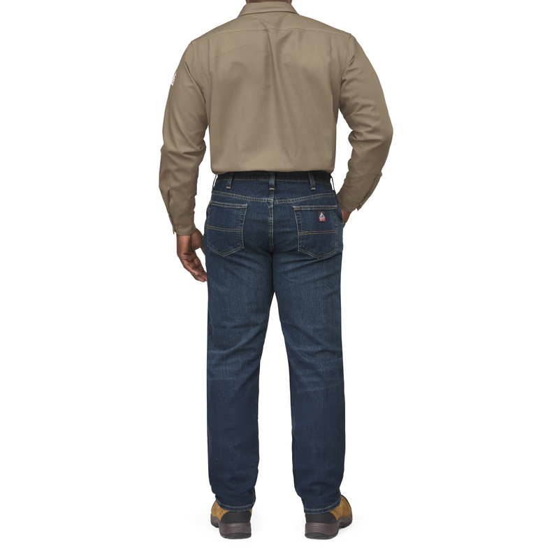 Men's Straight Fit Jean with Stretch image number 4
