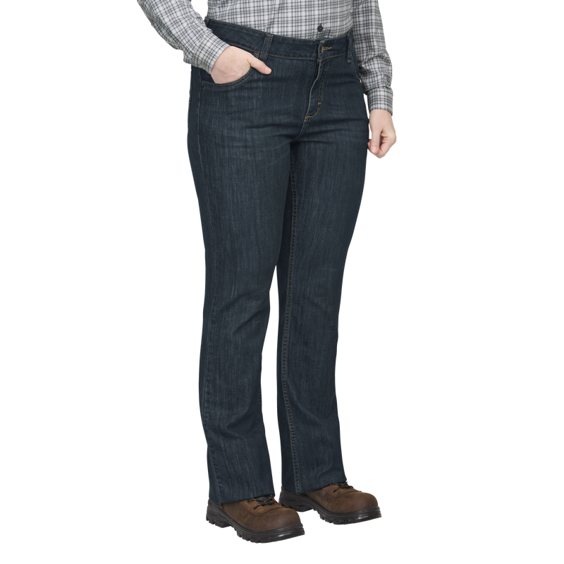 Women's Straight Fit Jean with Stretch image number 3