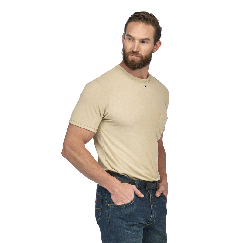 Men's Lightweight FR Short Sleeve T-Shirt image number 3