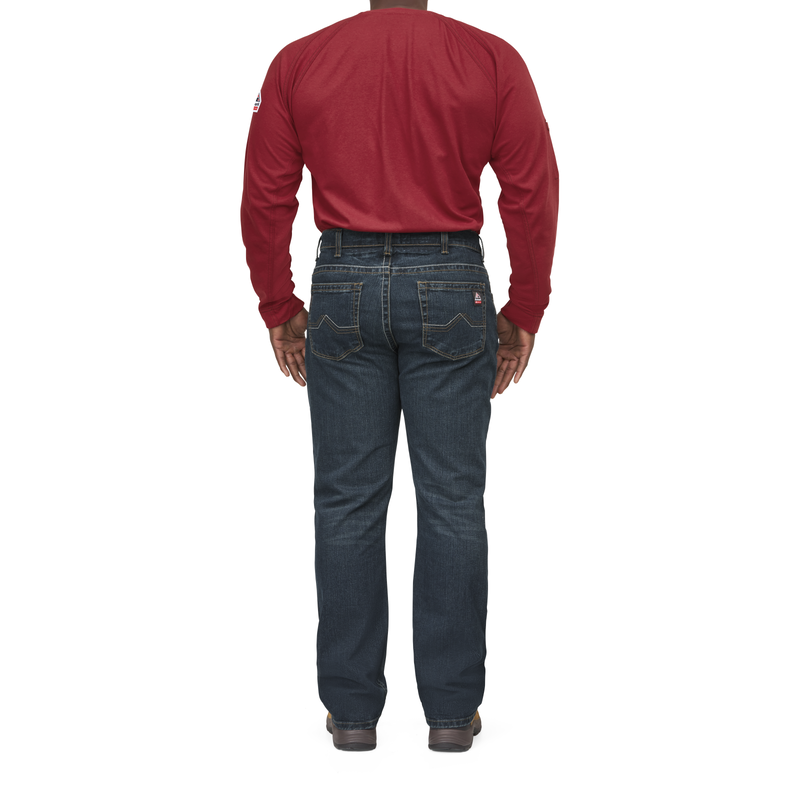 Men's Relaxed Fit Bootcut Jean with Stretch image number 18