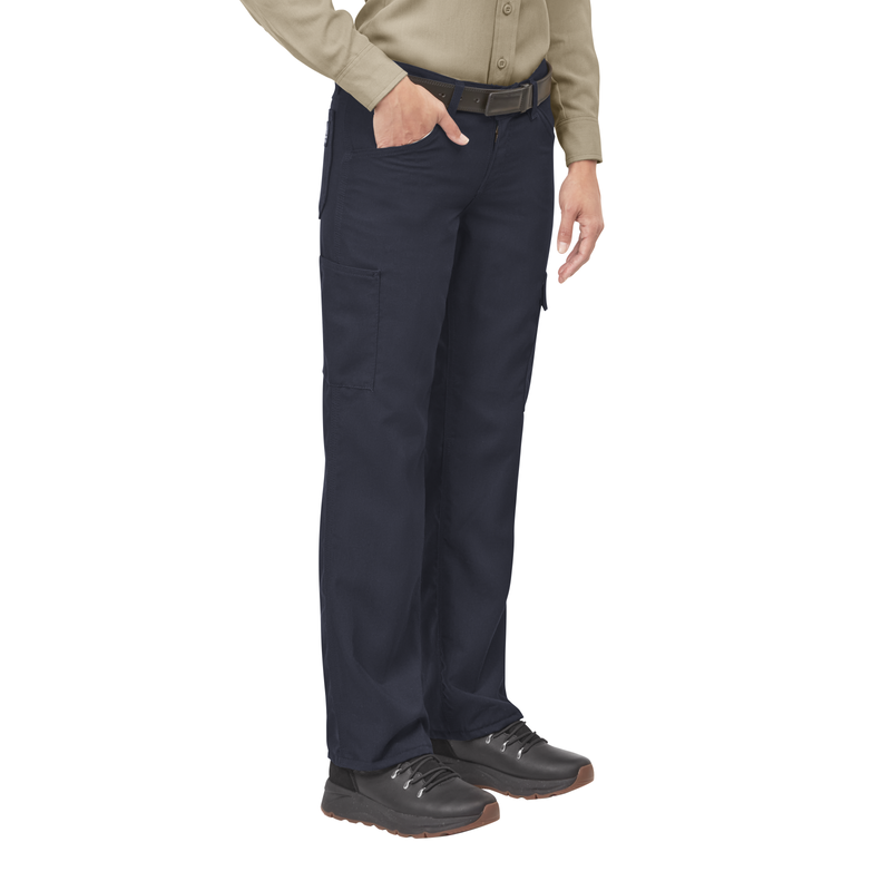 iQ Series Women's Lightweight Comfort Pant image number 3