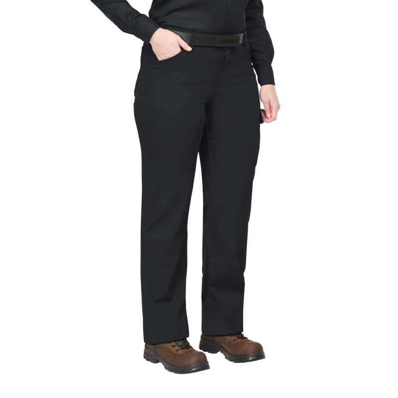 iQ Series Women's Lightweight Comfort Pant image number 3