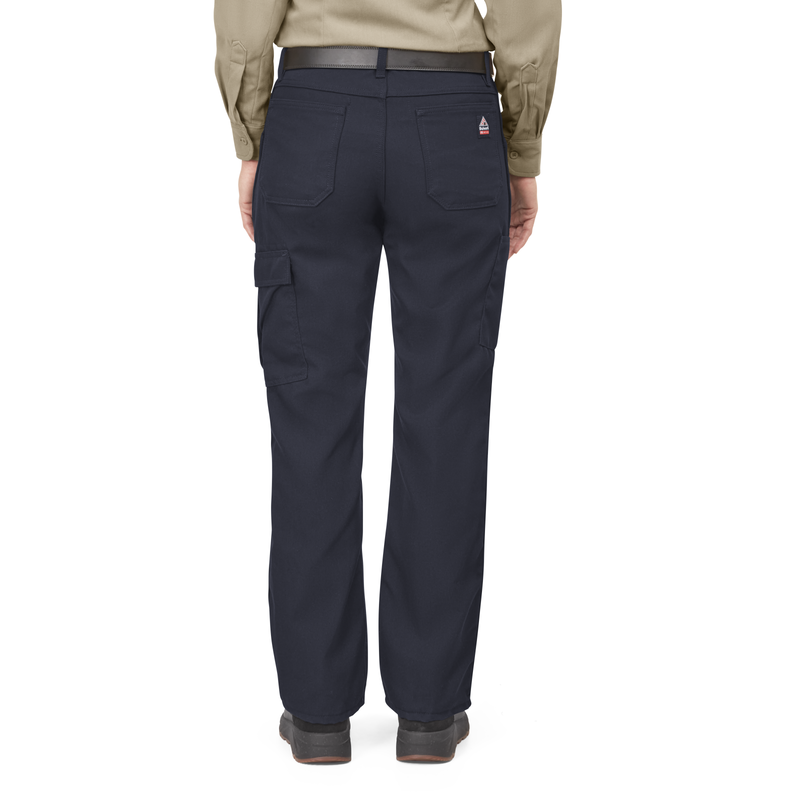 iQ Series Women's Lightweight Comfort Pant image number 1